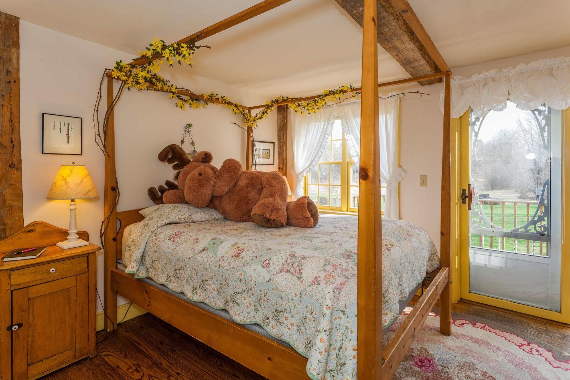 Inn At Buck Hollow Farm Fairfax Exteriör bild